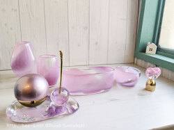 紫の仏具　ピンクの仏具　横置き香炉　オーダー仏具　ガラス仏具　ミニ仏具　ミニ仏壇　ミニ祭壇