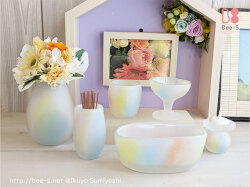 虹色の仏具セット、オーダー　横置き香炉に変更　すりガラスのかわいい仏具