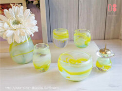 黄色と黄緑の明るくて元気な仏具セット　オーダー仏具　かわいい仏具　ガラス仏具　赤ちゃん仏具