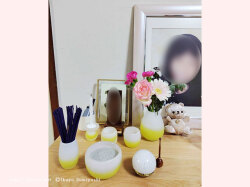 黄色のガラス仏具セット　明るくなりますね　お嬢様の仏具セット