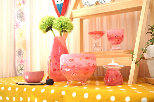 かわいい仏具　ガラス仏具　おしゃれ仏具　赤ちゃん仏具　こども仏具　手元供養　水子供養　ピンクの仏具