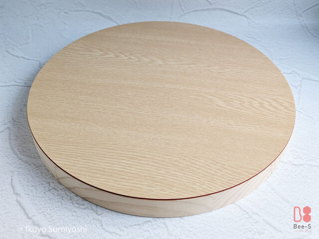 祭壇になるかわいい木の台 ハート型