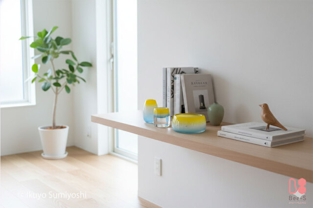 かわいいガラス仏具の飾り方　かわいいお仏壇　赤ちゃんの仏壇