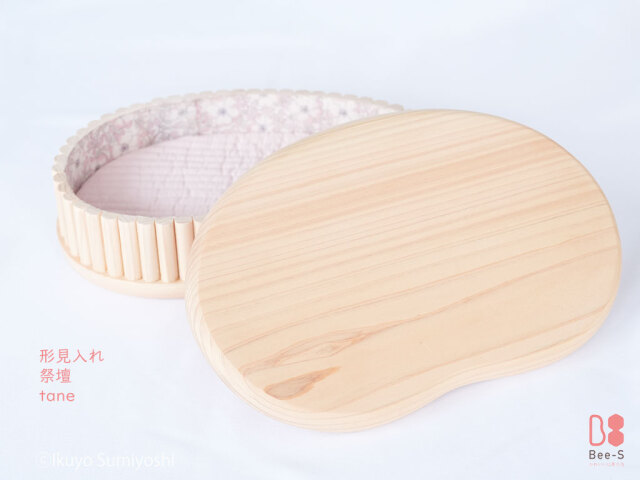 可愛い仏具にピッタリのかわいい祭壇 tane 天使ママが手作りのお仏壇